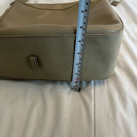 Matt & Nat Taupe Glance Dwell   Hobo Shoulder Bag/Crossbody Adjustable Straps - Picture 15 of 17